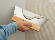 Úprava podkladu před tapetováním